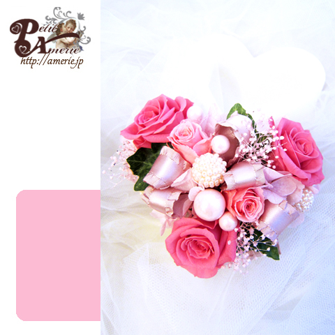 プリザーブドフラワー　ローズいっぱいのハートアレンジ