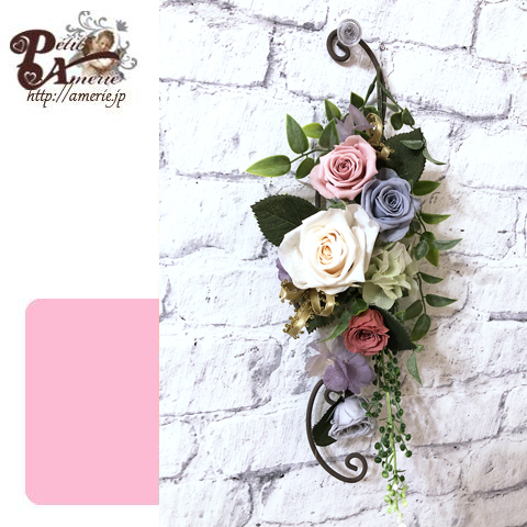 プリザーブドフラワー　ローズ溢れるアイアンの壁掛け